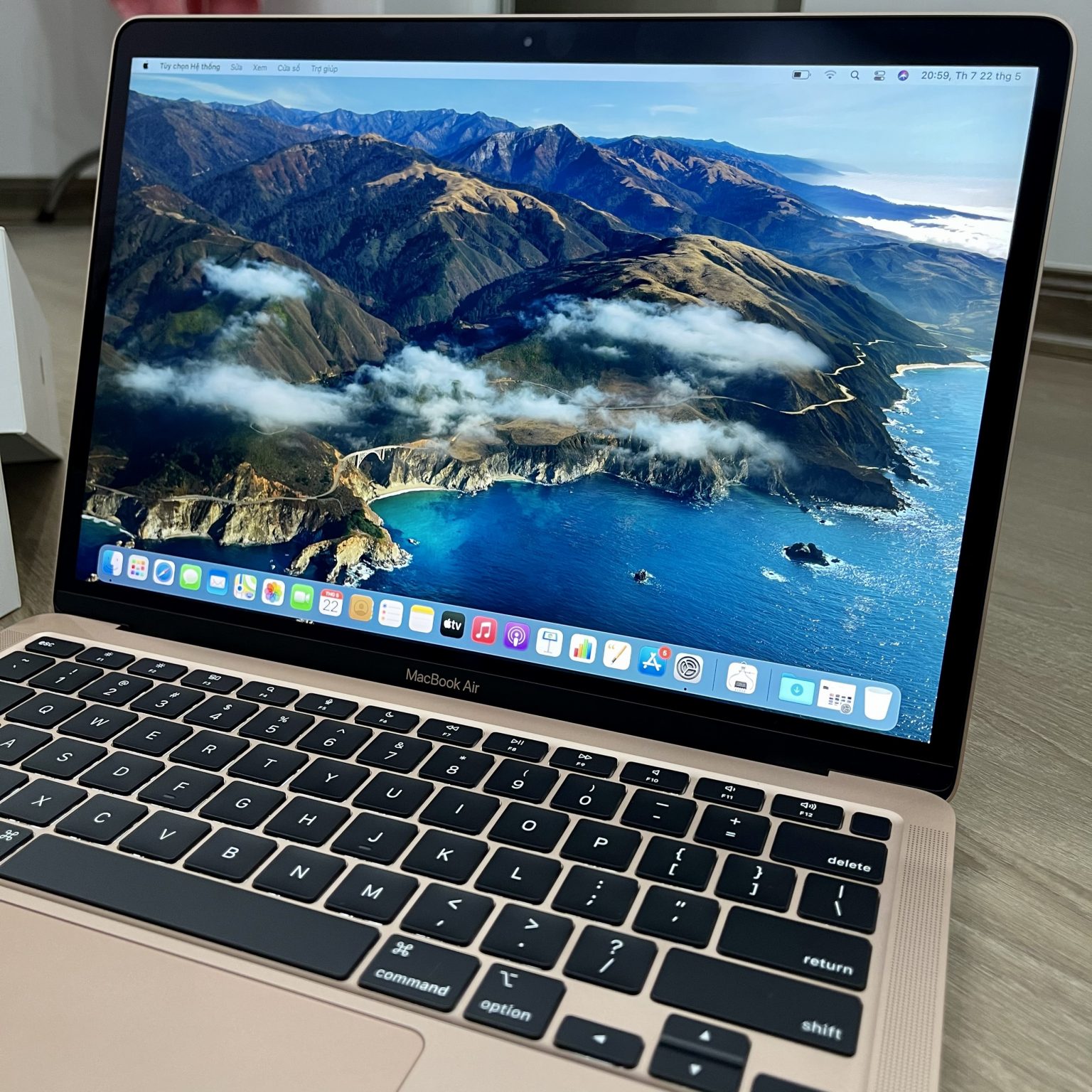 refurbished apple macbook air m1