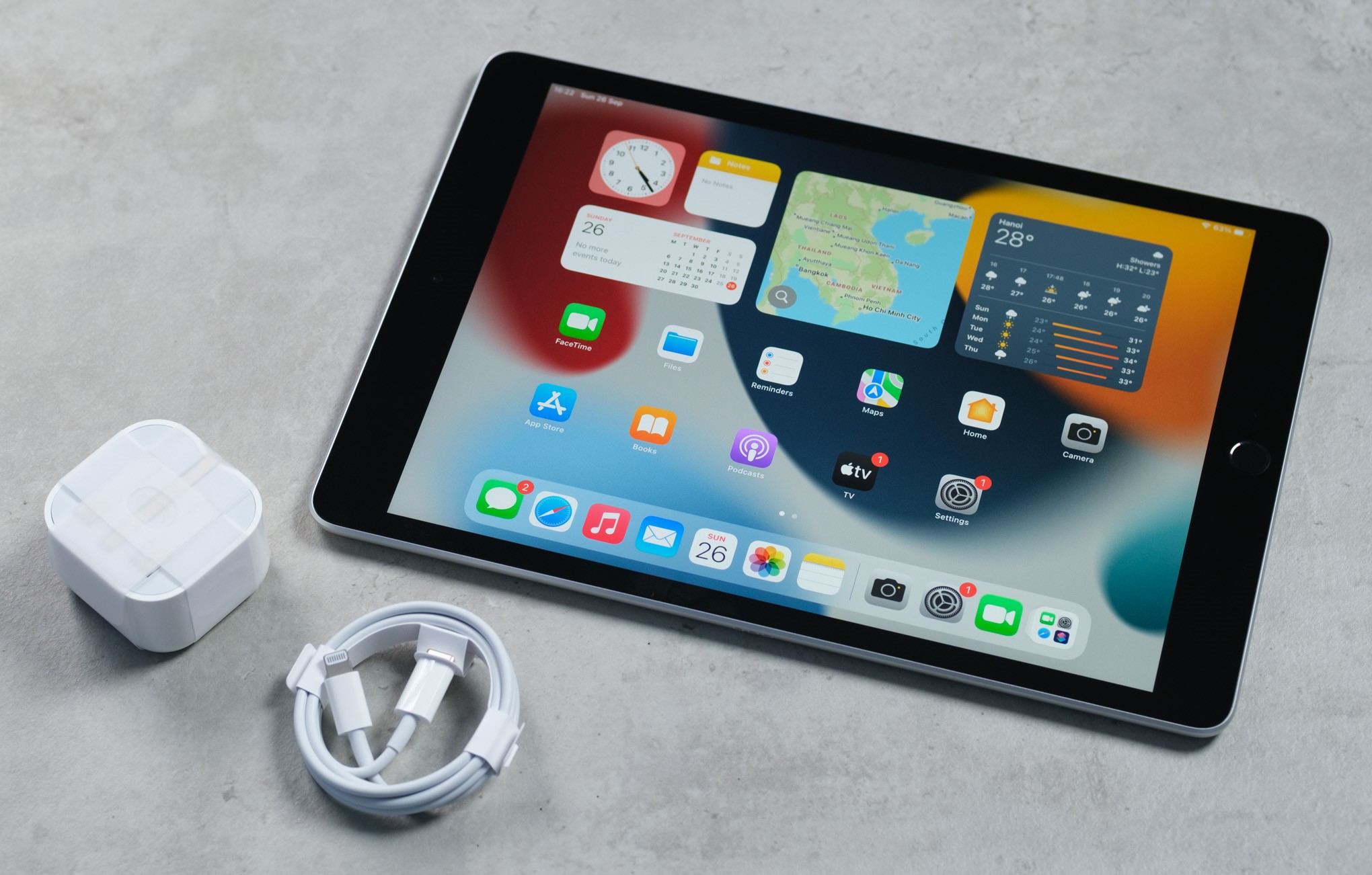 Ngắm ảnh cận cảnh iPad Pro mới Chiếc tablet thiết kế toàn màn hình đầu  tiên của Apple