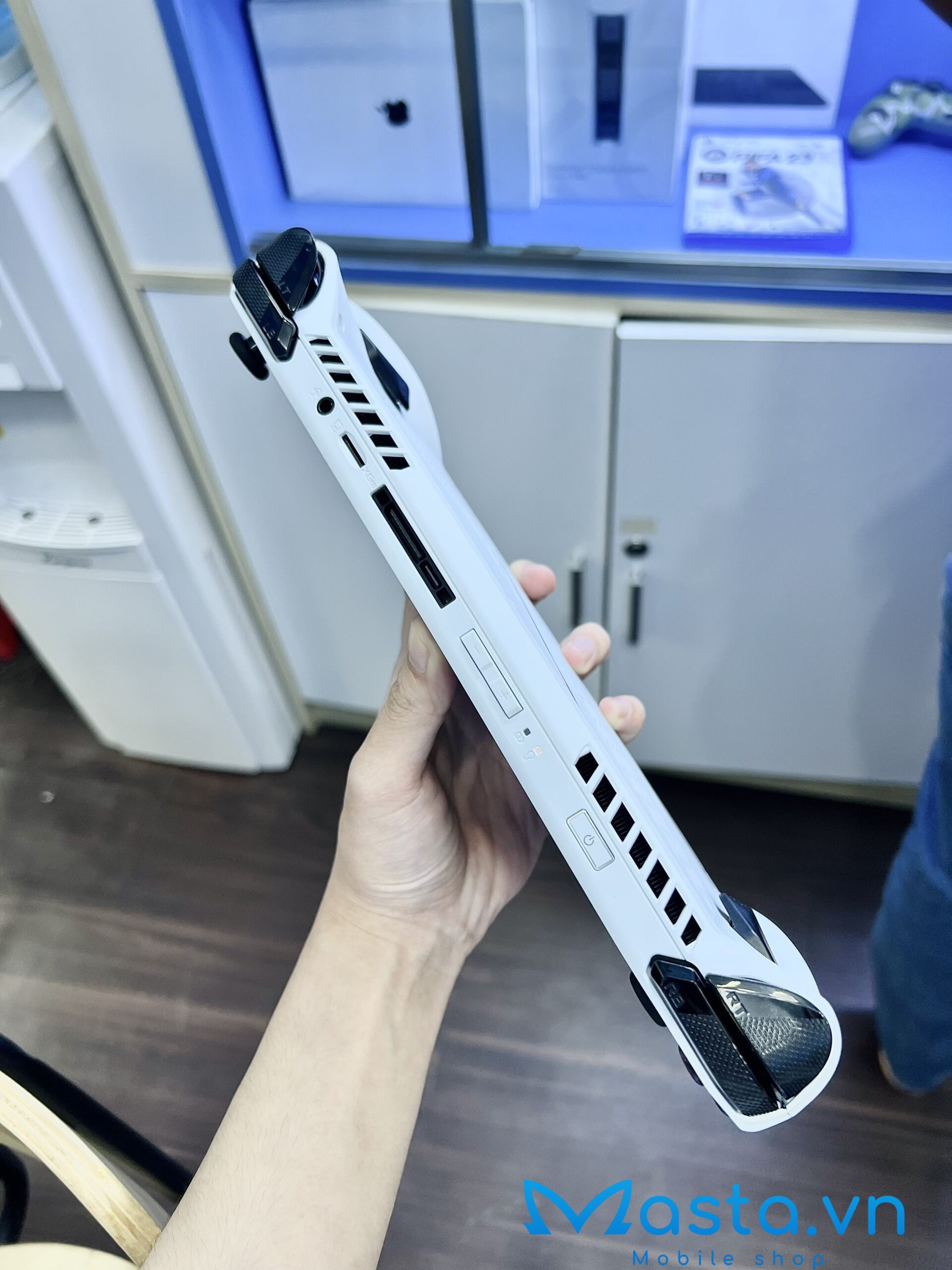 3d46f1375a408a1ed351