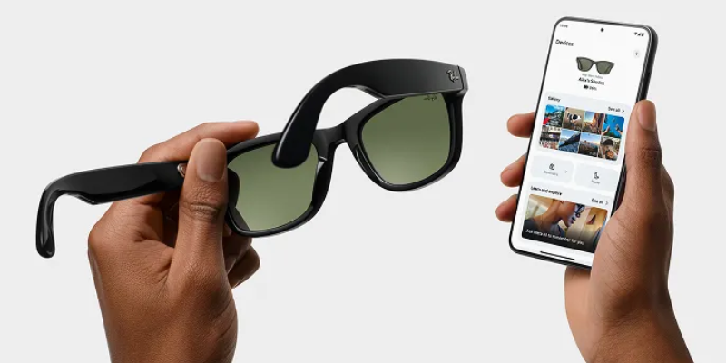 Người dùng có thể dễ dàng kết nối kính với điện thoại thông minh